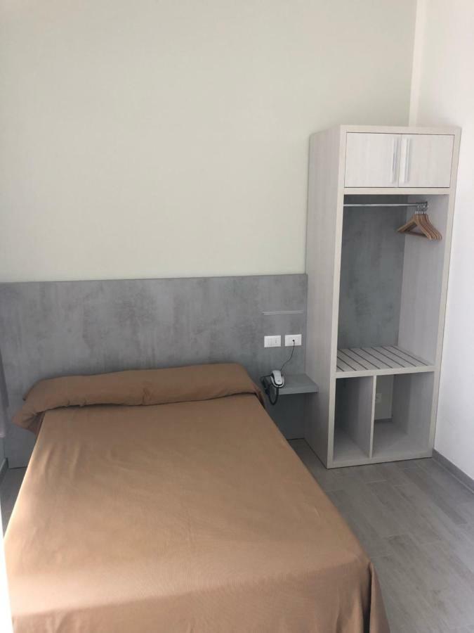 Arianna Hotel มารินา ดิ เปียตราซันตา ภายนอก รูปภาพ